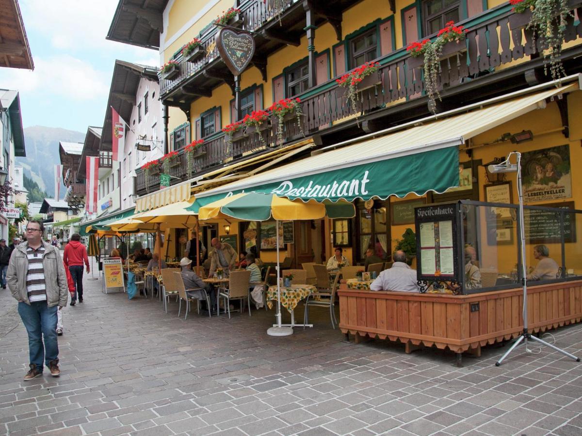 Comfortable Apartment In Zell Am See Near Forest Exterior foto